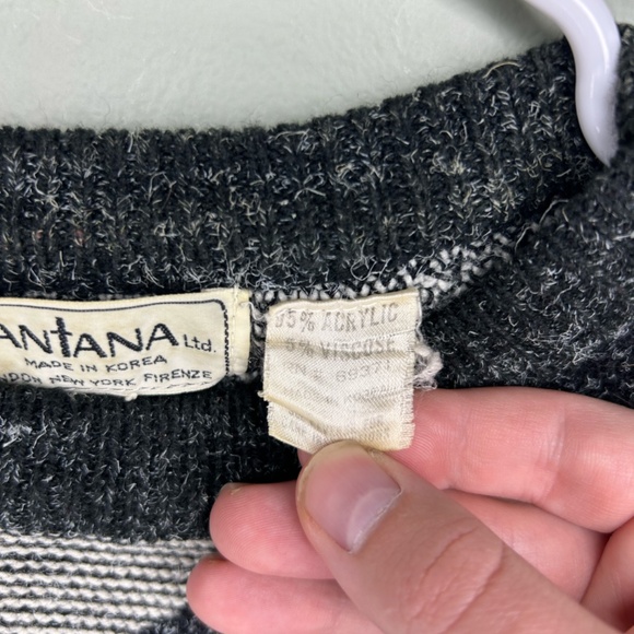 Men's vintage Santana medium grey and black knit zig zag sweater - Picture 7 of 10